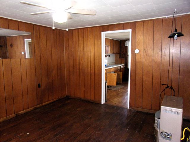 507 S Cherokee Street, San Saba, TX 76877