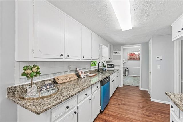 889 Valley Creek Drive, Stone Mountain, GA 30083