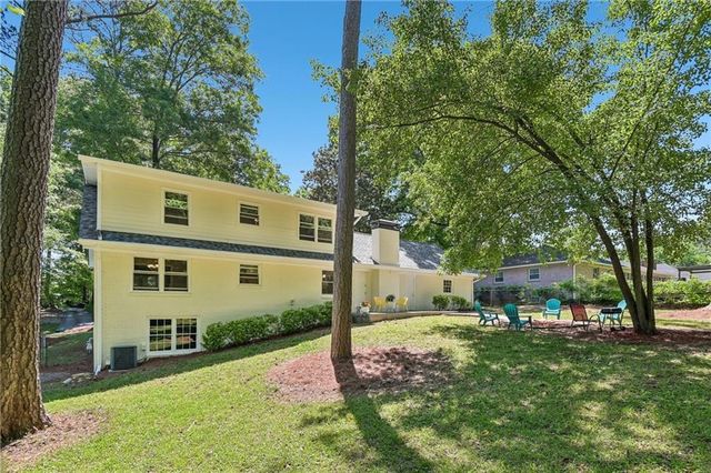 889 Valley Creek Drive, Stone Mountain, GA 30083