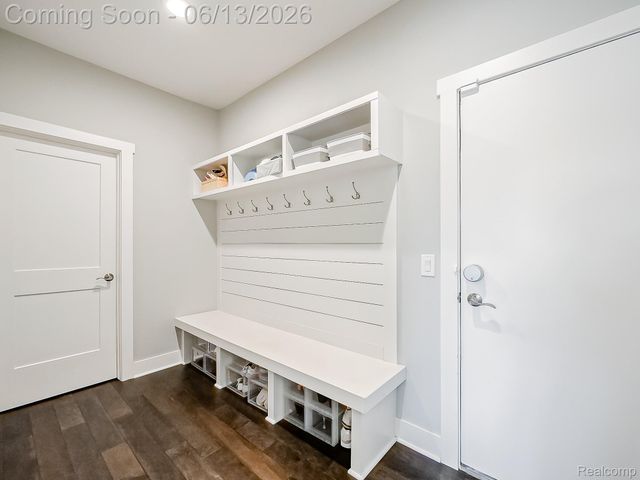 1724 Taylor Avenue, Royal Oak, MI 48067