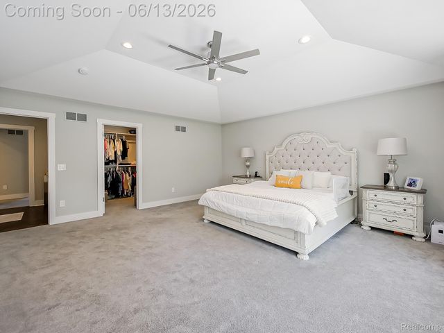 1724 Taylor Avenue, Royal Oak, MI 48067