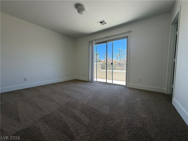563 Shire Hall Street, Las Vegas, NV 89178