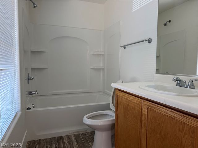 563 Shire Hall Street, Las Vegas, NV 89178