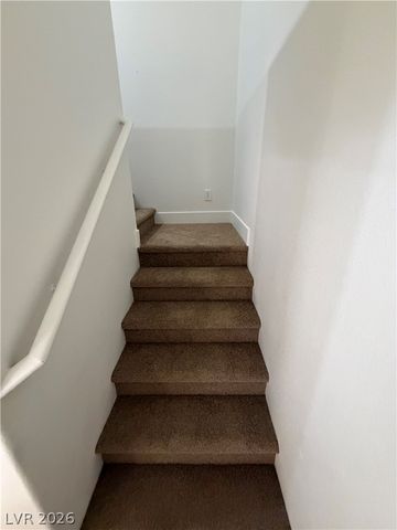 563 Shire Hall Street, Las Vegas, NV 89178