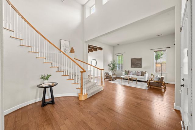 714 Chesterfield Way, Rocklin, CA 95765