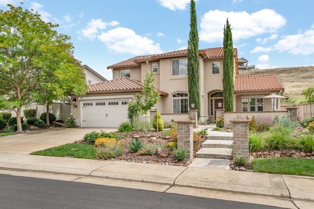 714 Chesterfield Way, Rocklin, CA 95765