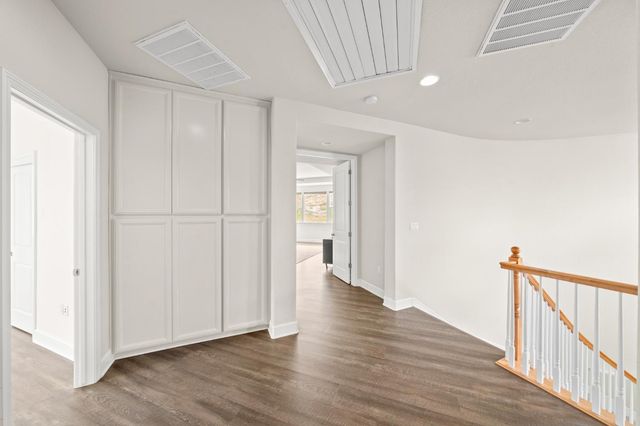 714 Chesterfield Way, Rocklin, CA 95765