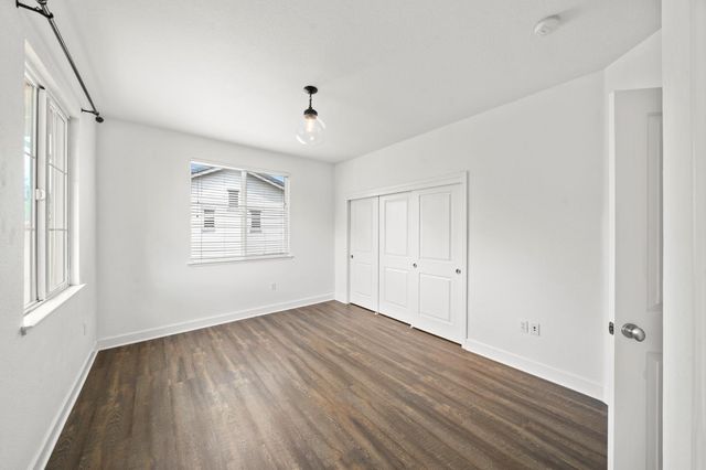 714 Chesterfield Way, Rocklin, CA 95765