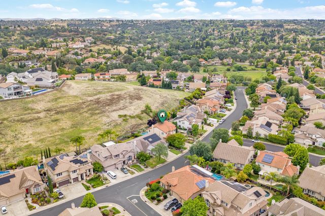 714 Chesterfield Way, Rocklin, CA 95765