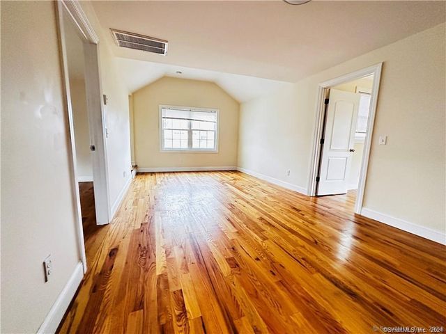 31 Brainerd Road, Branford, CT 06405