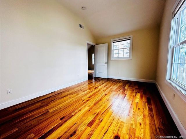 31 Brainerd Road, Branford, CT 06405