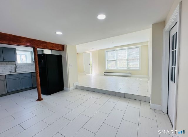 31 Brainerd Road, Branford, CT 06405