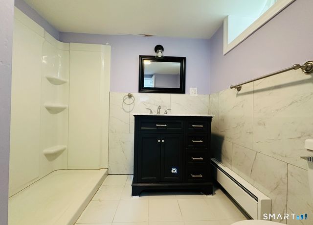 31 Brainerd Road, Branford, CT 06405