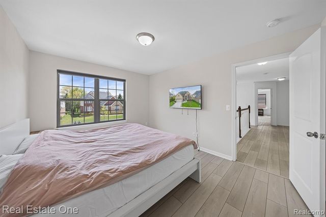 41829 Steinbeck, Novi, MI 48377