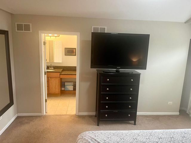 33762 N Oak Street, Grayslake, IL 60030