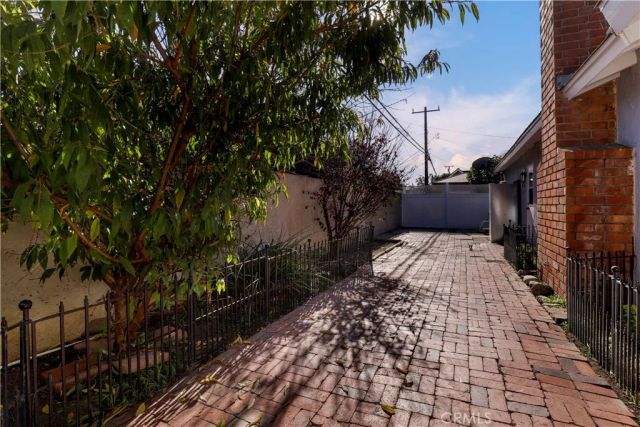 2248 Montair, Long Beach, CA 90815