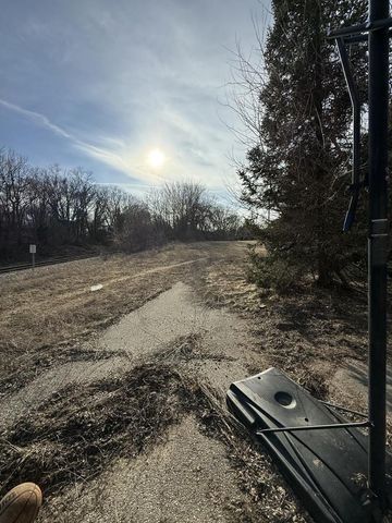 143 Waukesha ROAD, Eagle, WI 53119