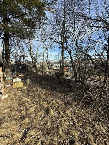 143 Waukesha ROAD, Eagle, WI 53119