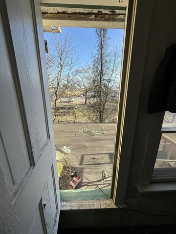 143 Waukesha ROAD, Eagle, WI 53119