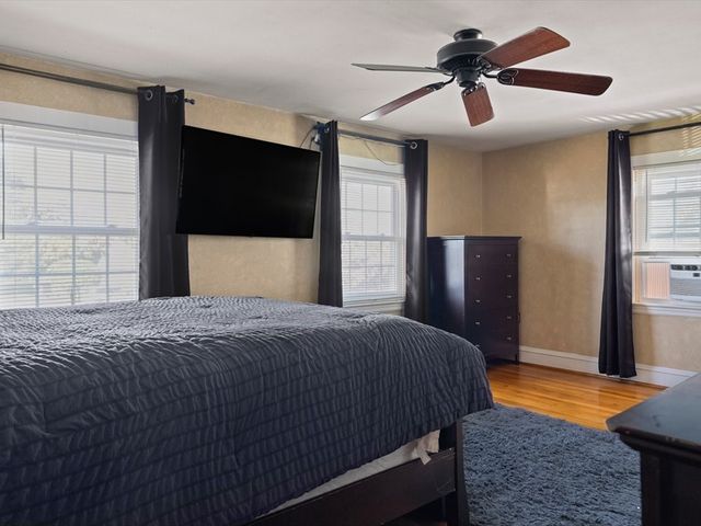 34 Spenstone Avenue, Cranston, RI 02910