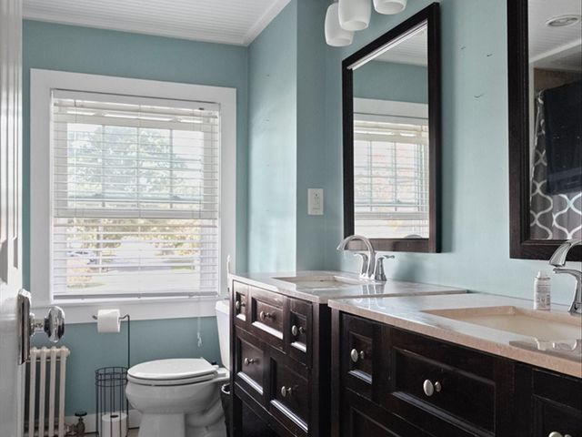 34 Spenstone Avenue, Cranston, RI 02910