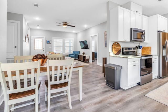 52 Magnolia Street, Niceville, FL 32578