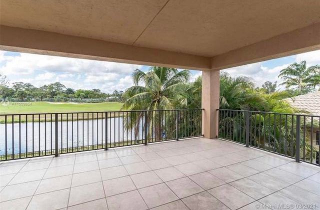 1831 Waldorf Drive, Royal Palm Beach, FL 33411