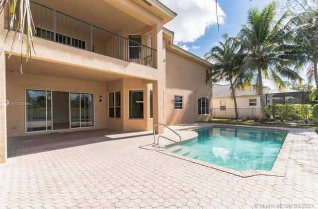 1831 Waldorf Drive, Royal Palm Beach, FL 33411