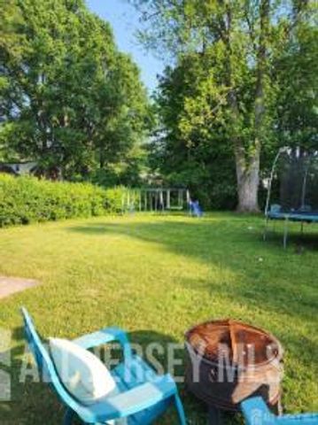 539 Locust Avenue, Garwood, NJ 07027
