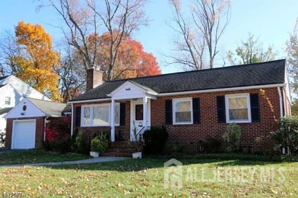 539 Locust Avenue, Garwood, NJ 07027