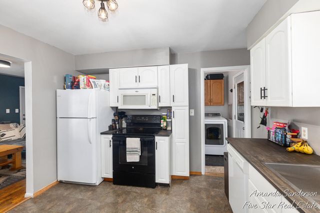 3746 Raven Avenue SW, Wyoming, MI 49509
