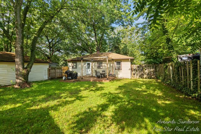 3746 Raven Avenue SW, Wyoming, MI 49509