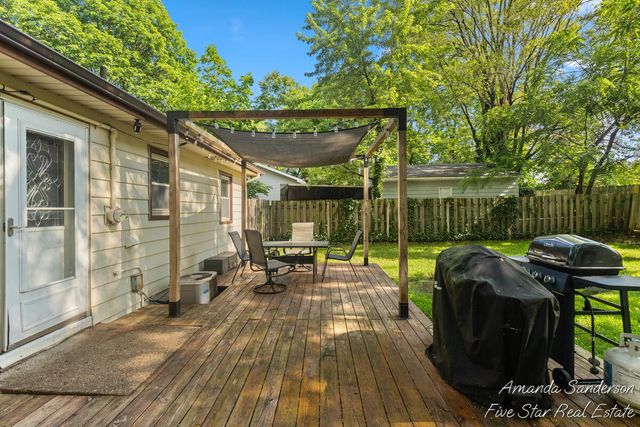 3746 Raven Avenue SW, Wyoming, MI 49509