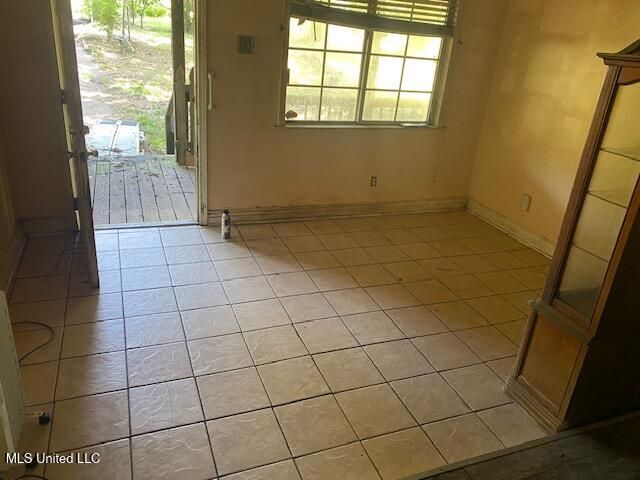147 Crockett Road, Senatobia, MS 38668