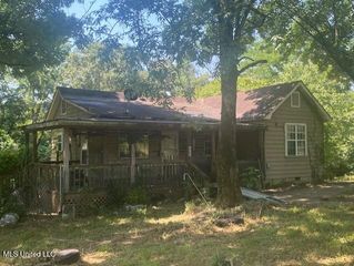 147 Crockett Road, Senatobia, MS 38668