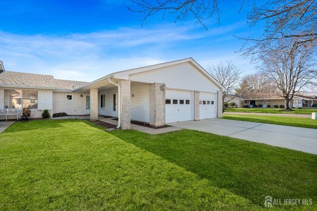 801 Pompton Road B, Monroe, NJ 08831