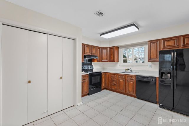 801 Pompton Road B, Monroe, NJ 08831