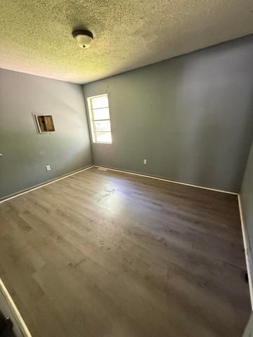 1629 N Sherman Avenue, Springfield, MO 65803