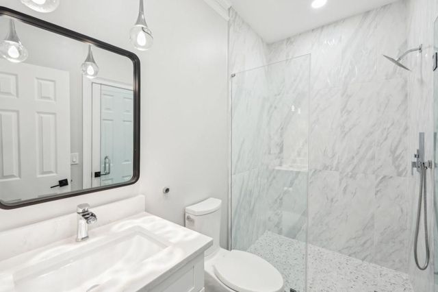 1600 Spring Arbor SW Court, Lilburn, GA 30047