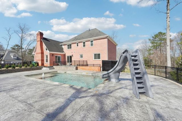 1600 Spring Arbor SW Court, Lilburn, GA 30047