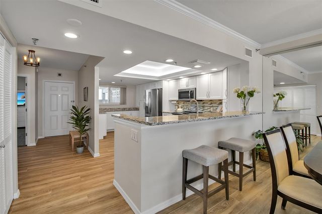 1485 GULF OF MEXICO DRIVE 303, Longboat Key, FL 34228