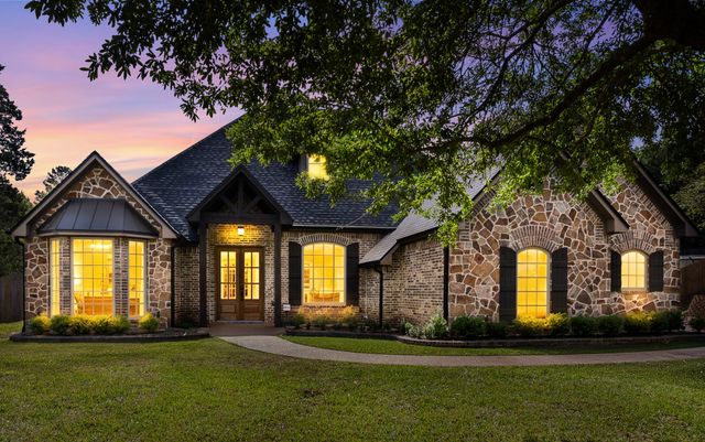 333 Hines Crossing, Bullard, TX 75757