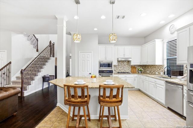 26915 Trinity Hts, San Antonio, TX 78261