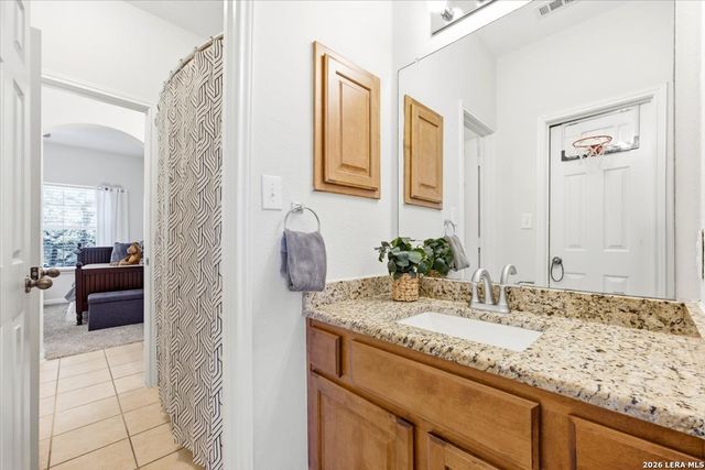 26915 Trinity Hts, San Antonio, TX 78261