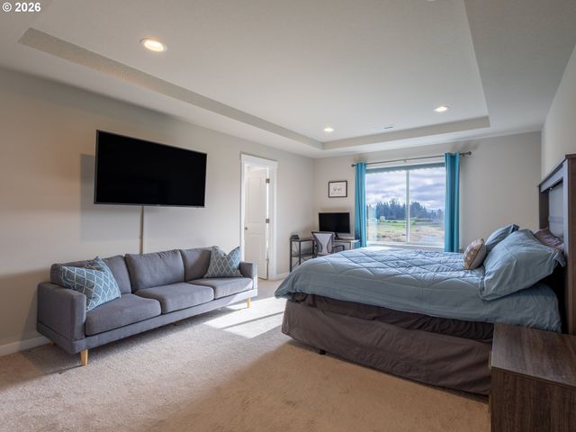 8827 N 1ST Cir, Ridgefield, WA 98642