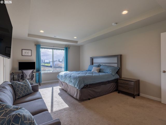 8827 N 1ST Cir, Ridgefield, WA 98642