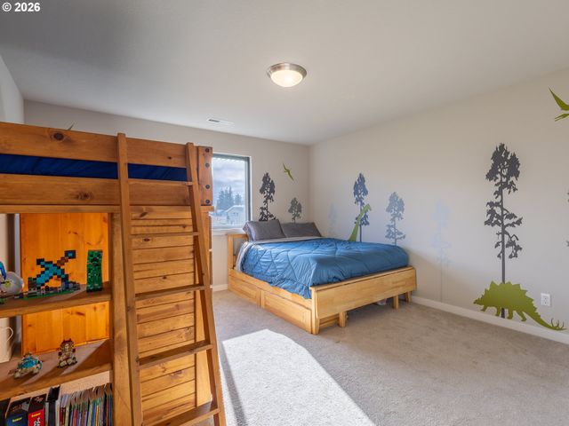 8827 N 1ST Cir, Ridgefield, WA 98642