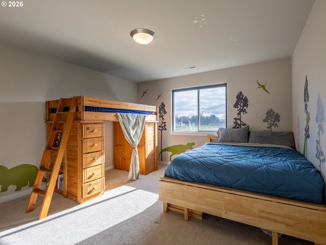 8827 N 1ST Cir, Ridgefield, WA 98642