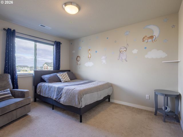 8827 N 1ST Cir, Ridgefield, WA 98642