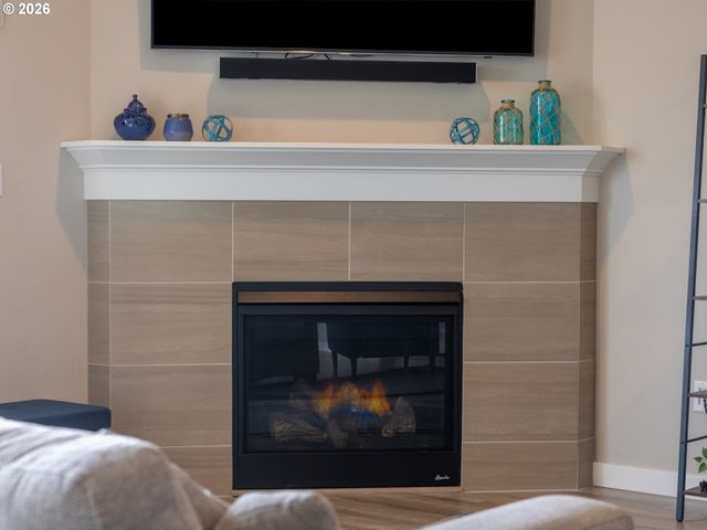 8827 N 1ST Cir, Ridgefield, WA 98642